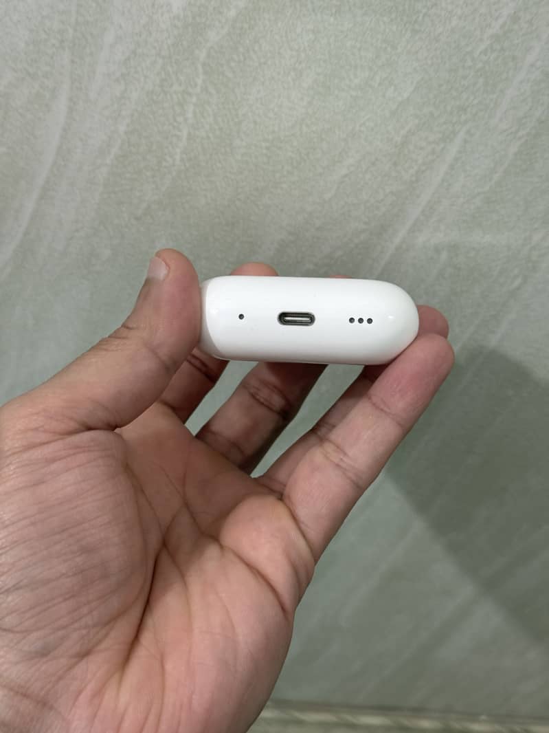 Apple AirPods Pro 2 1