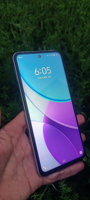 Vivo y19 s 8/128 = Complete box new phone 2