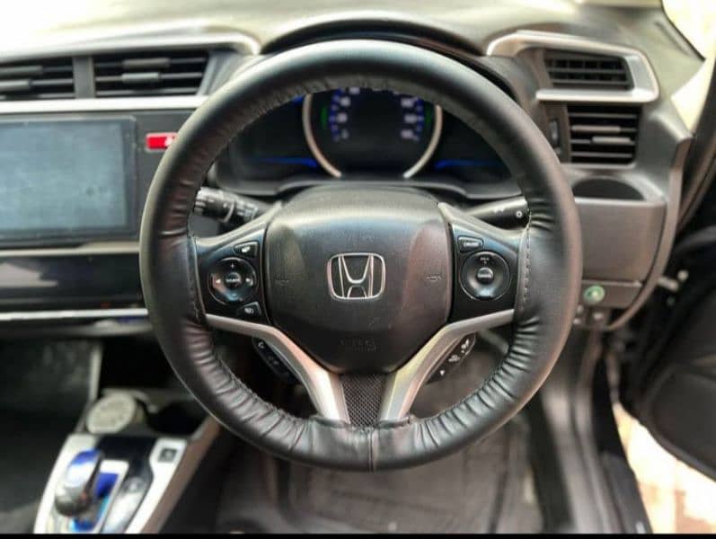 Honda Fit 2017 1