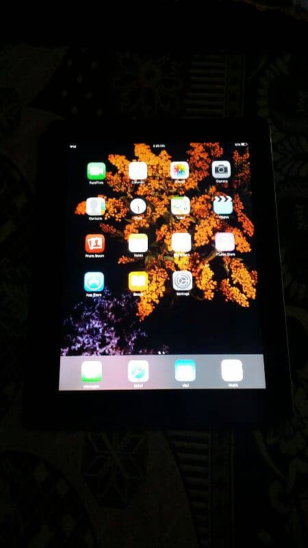 iPad 2 urgent sale 16GB 2GB 2