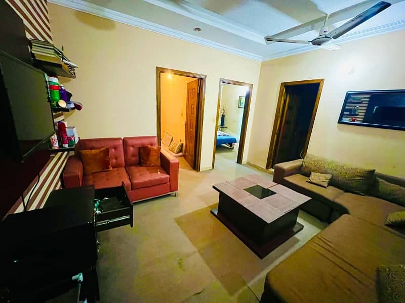 2 BEDROOM FURNISHED FLAT FOR RENT F-17 ISLAMABAD ALL FACILITY AVAILA 1