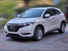 Honda Vezel 2016 - Self Imported, Excellent Condition!