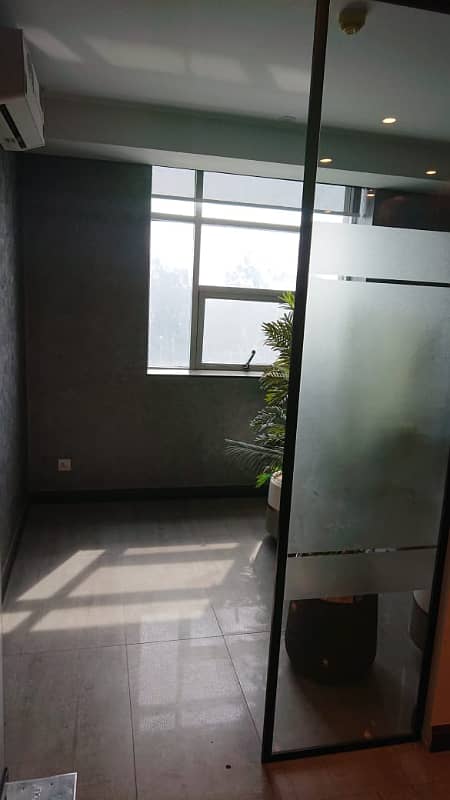 700sqft hall available in Johar town 3