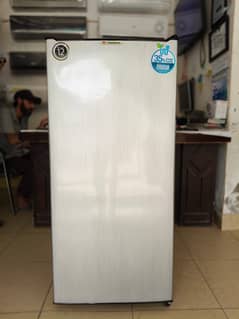 Dawlance Fridge Room size small size (0306=4462/443) achaseet