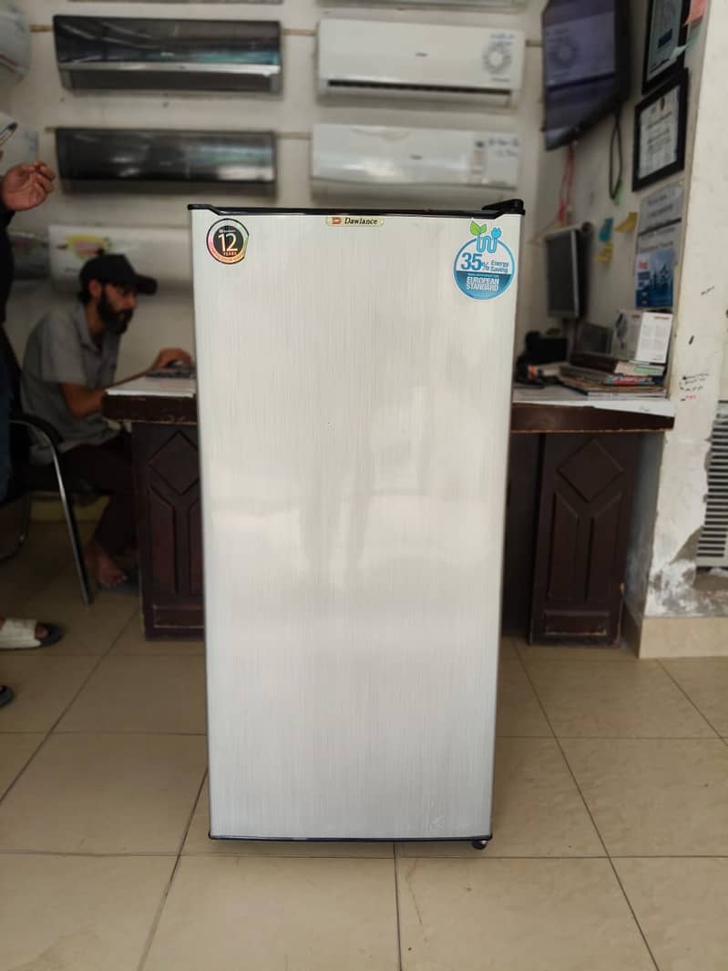 Dawlance Fridge Room size small size (0306=4462/443) achaseet 1