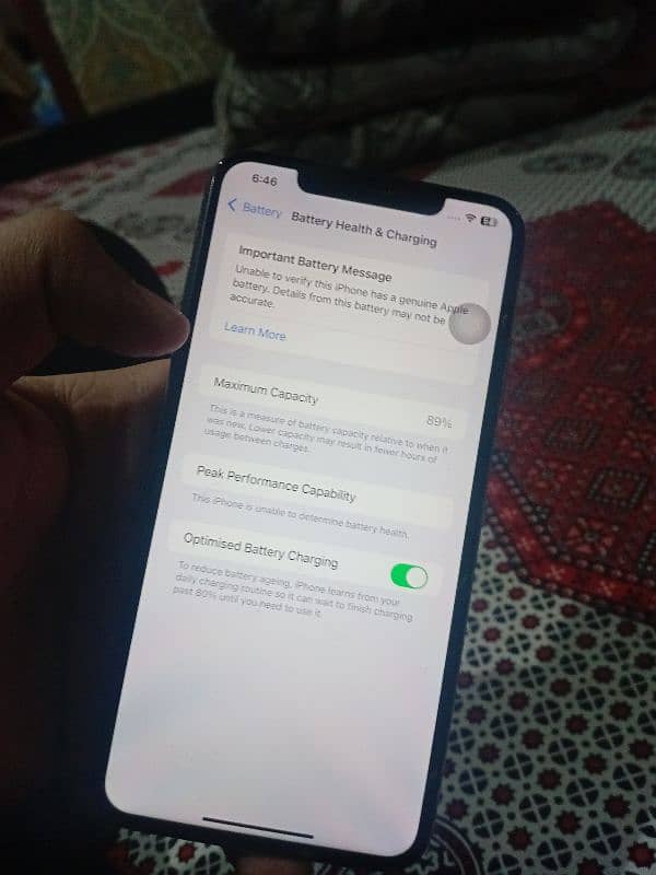 IPhone xsmax  256gb factory unlock battery change 5