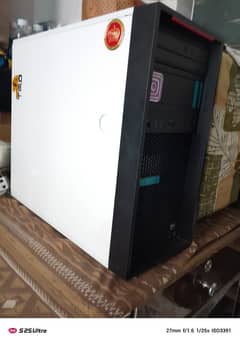 Lenovo Thinkstation P300