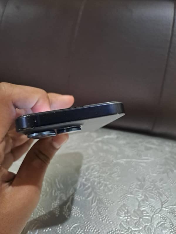 iphone 15 pro Urgent sale 1