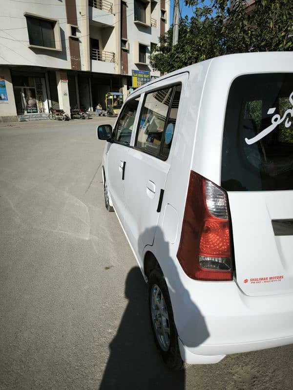 Suzuki Wagon R 2021 11