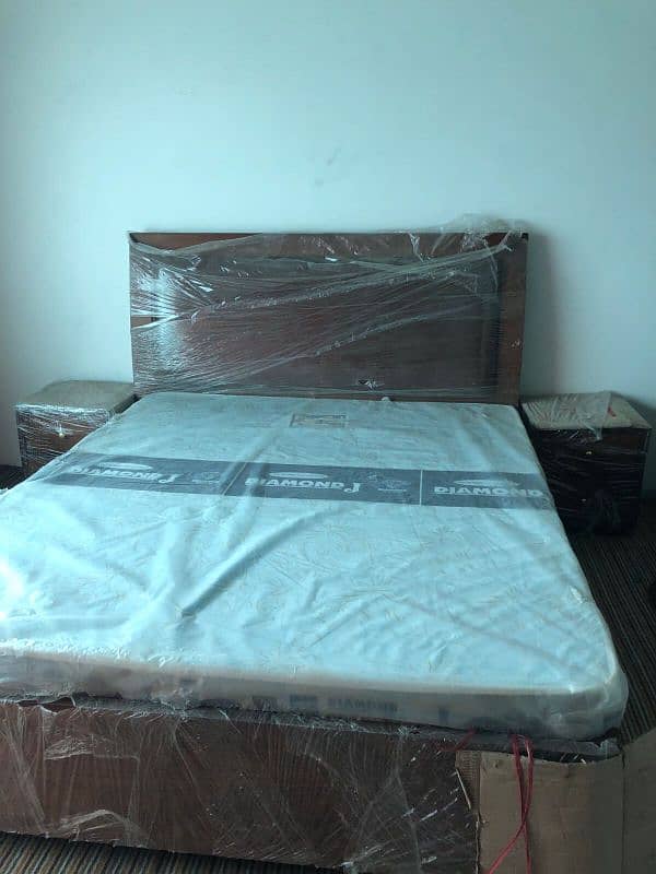 Brand new bed set 6