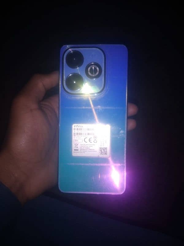 Infinix Hot. 40i 0