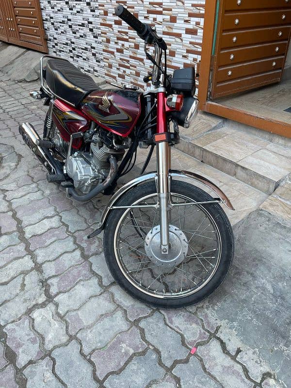 honda 125 excellent condition for sale 2019 model 5