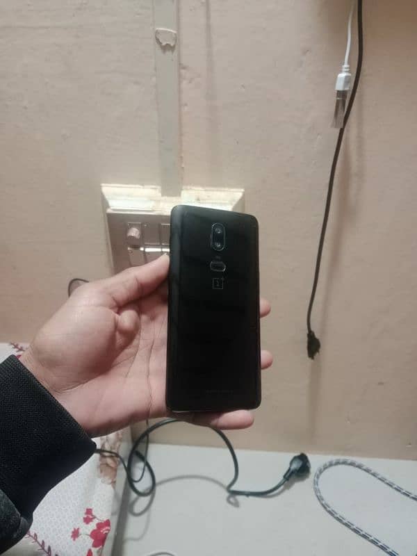 oneplus 6 for sale just battry change 1