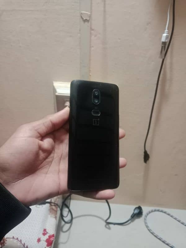 oneplus 6 for sale just battry change 2