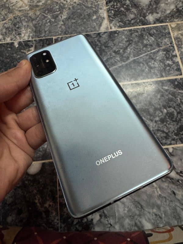 OnePlus 8T 1