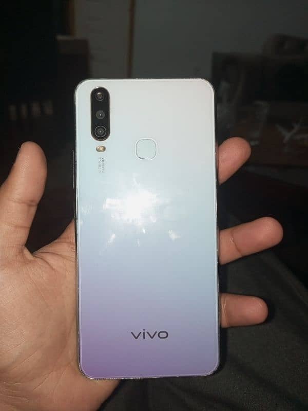 vivo y 17 0