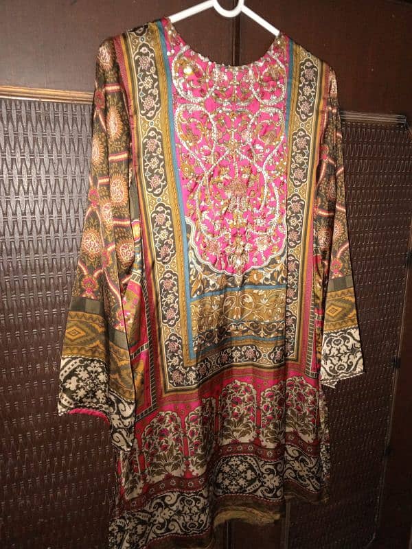 1 kurti price 1500\= 1