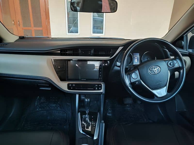 Toyota Corolla Altis X 1.6 Special Edition 2021 7