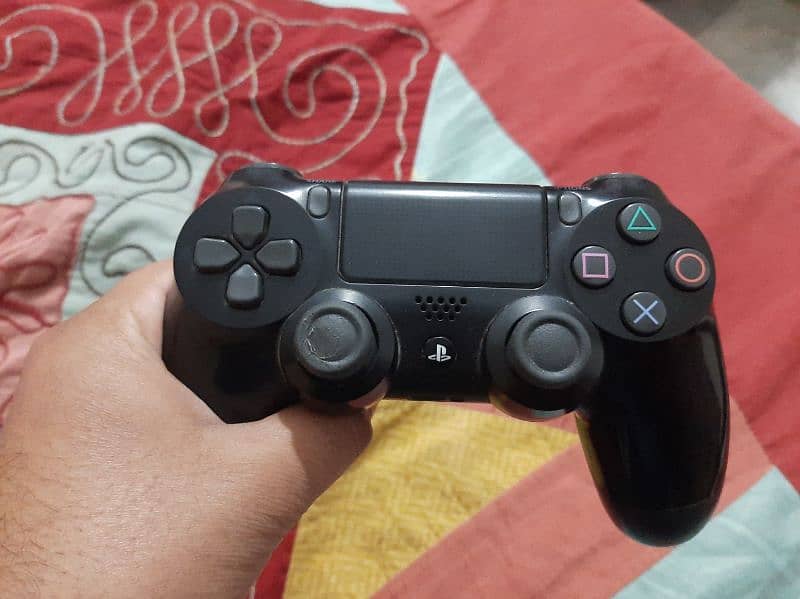 playstation 4 controller 1