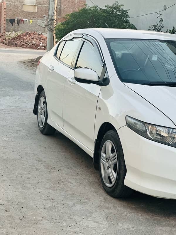 Honda City 1.3 IVTEC 2014 12