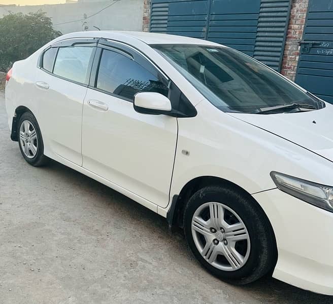 Honda City 1.3 IVTEC 2014 13