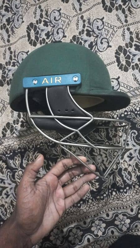 Cricket Helmet 1