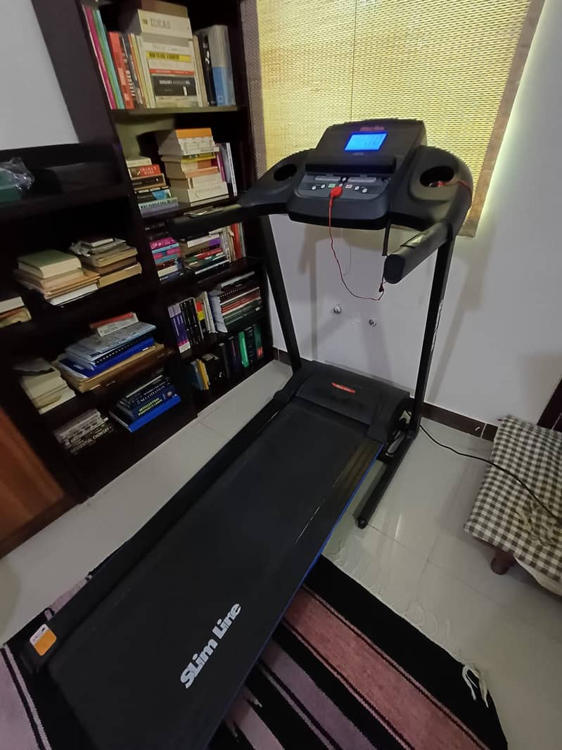 For Sale: Slimline TE4010 Treadmill 1