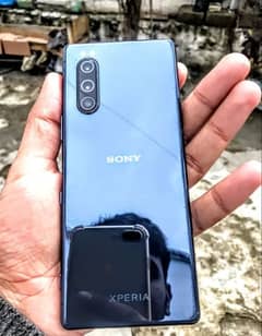 Sony Xperia 5