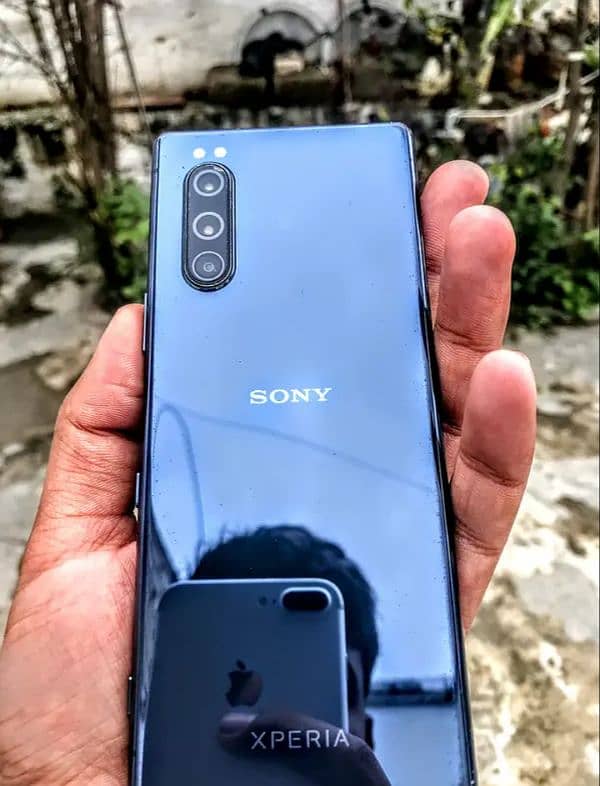 Sony Xperia 5 5