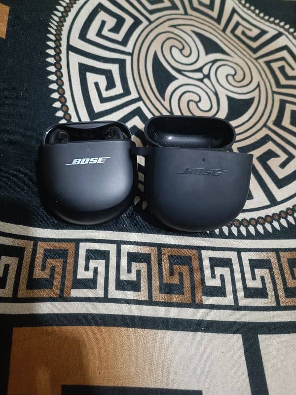 bose quietcomfort ultra earbuds 1