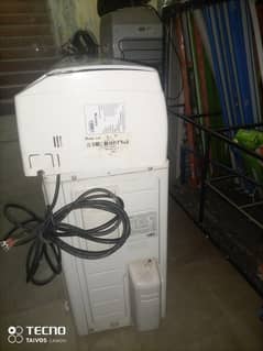 A/C Gree DC inverter  1.5ton