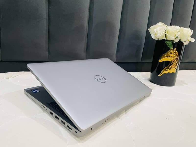 Dell Precision Workstation 11th Gen C-i7 PowerFul Hard Machine. . 2