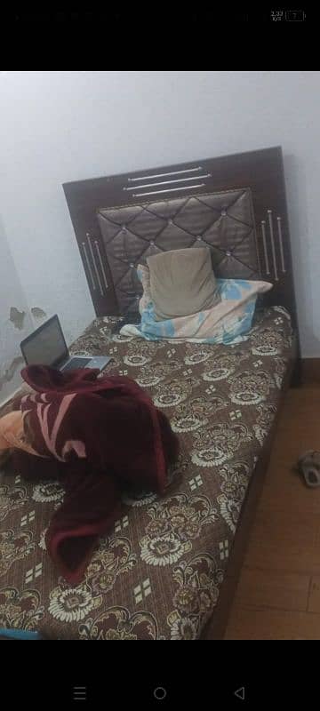 single bed for sell 0