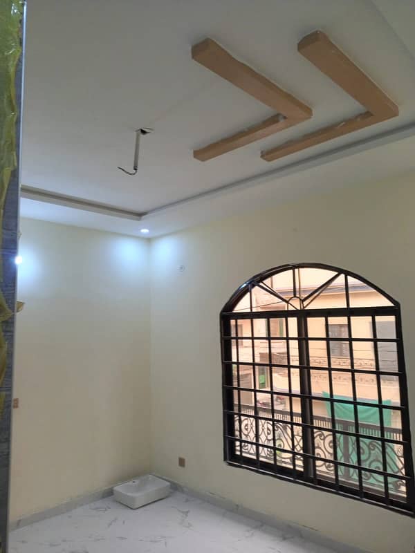 3 MARLA BRAND NEW CORNER DOUBLE STOREY SPANISH HOUSE FOR SALE IN HIGH COURT SOCIETY ORIGINAL PICS. WALKIMG DISTANCE FROM PIA MAIN BOULEVARD AND UMT 10