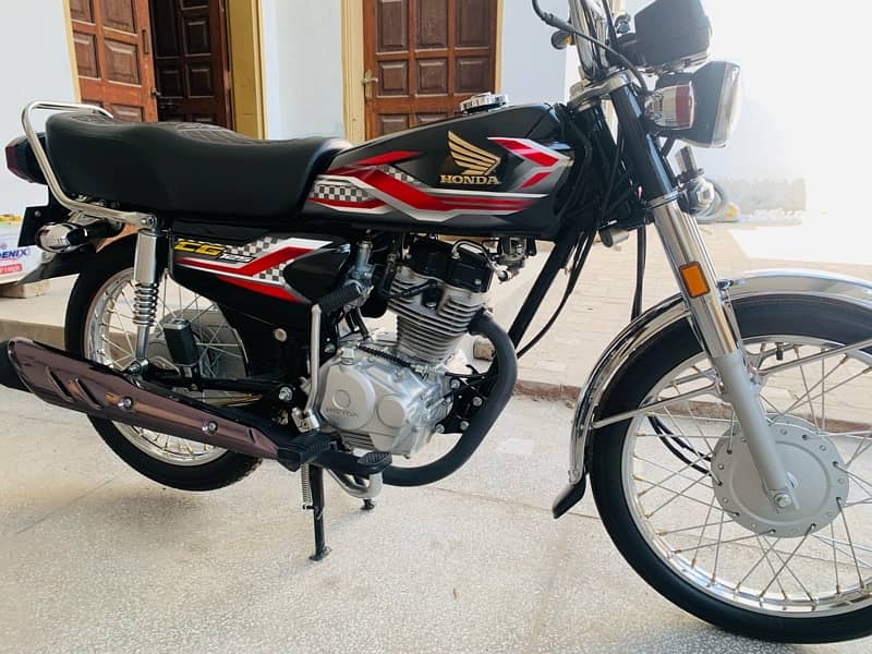 Honda CG 125 black 2024 Punjab registered 0