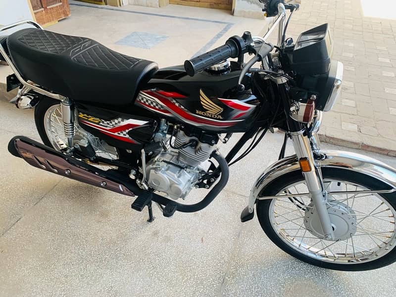 Honda CG 125 black 2024 Punjab registered 2