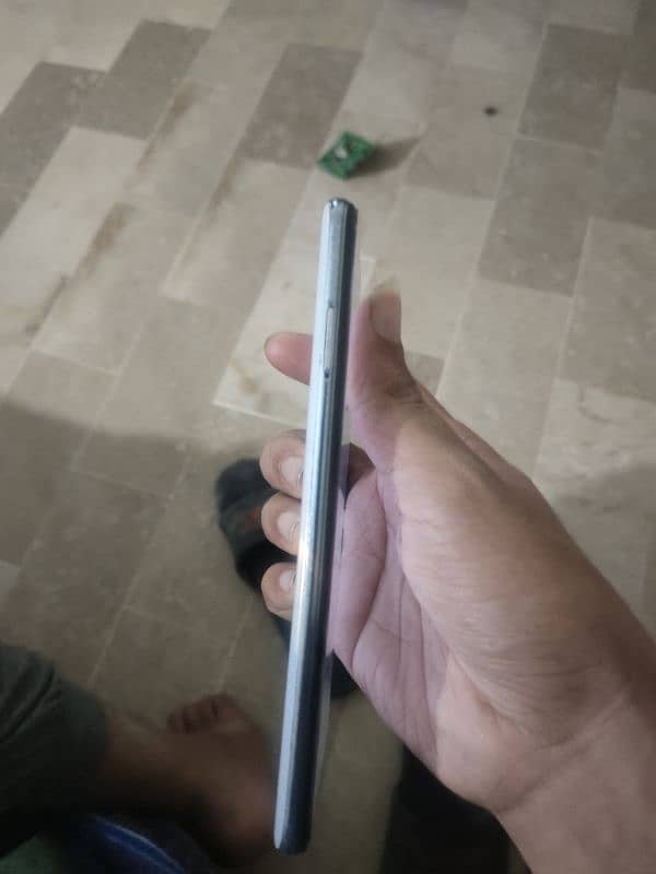 6 128 infinix note 7 0