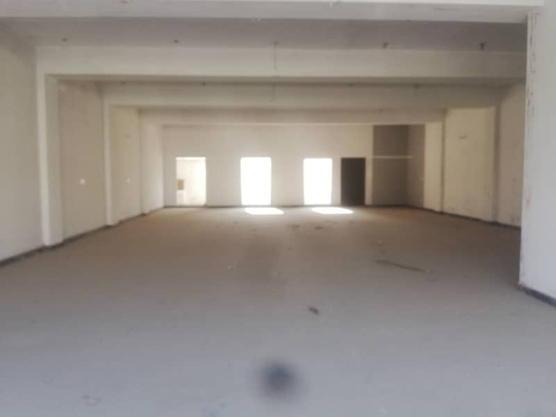 10 Marla warehouse or Factory For Rent 1