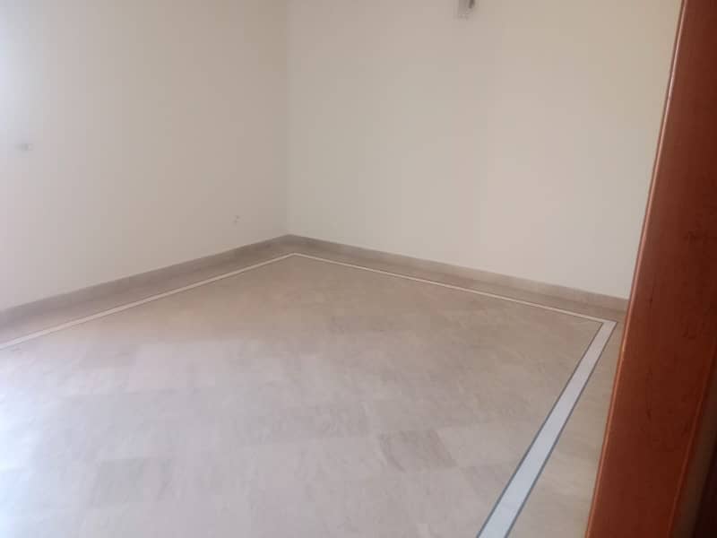 Kanal Upper Portion For Rent Valencia Town 14