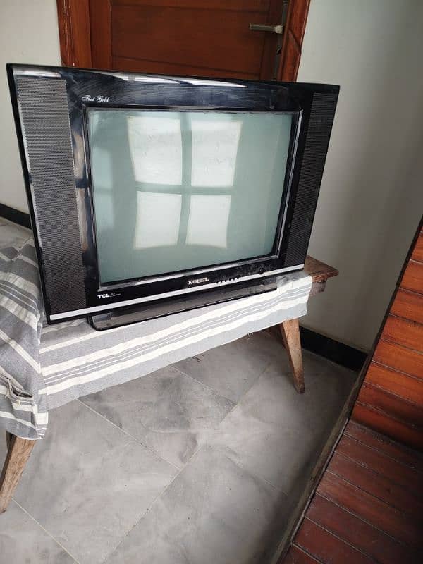 Used Tv in perfect working condition 2