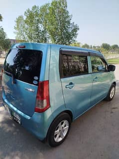 Suzuki Wagon R 2015