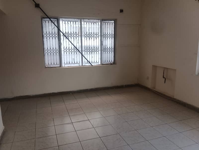 G 9/4 35x70 corner house for sale 5