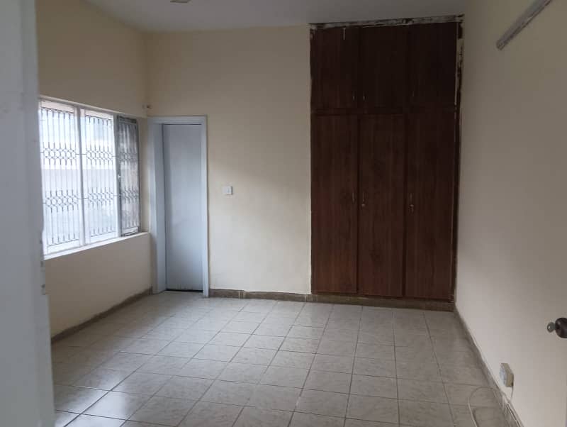 G 9/4 35x70 corner house for sale 6