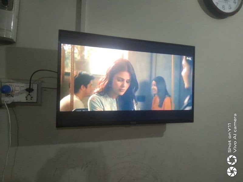 Haier Led 32" 1