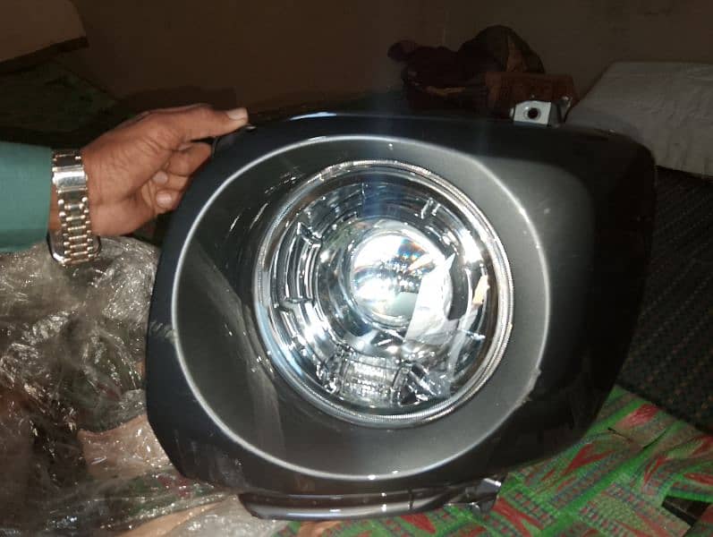 Car hedlight 7