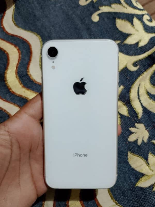 iphone xr brand new for sale 1