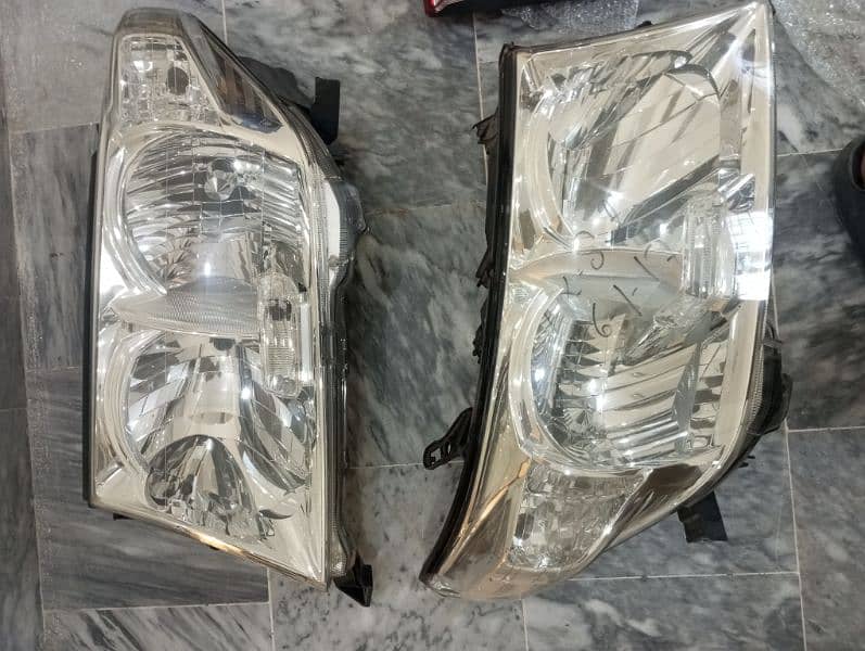 Land cruiser V8 headlights,back lights,side skirts ,bonut cover,grill 0