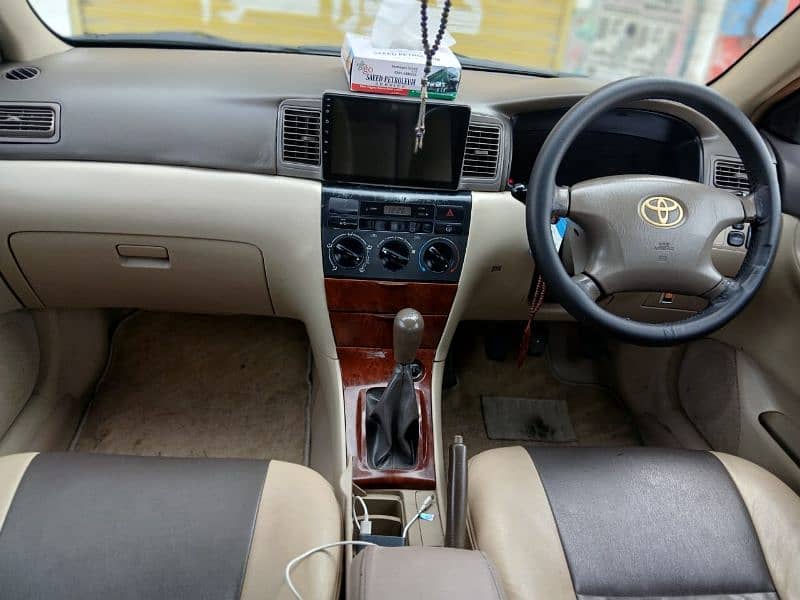 Toyota Corolla Altis 2005 16