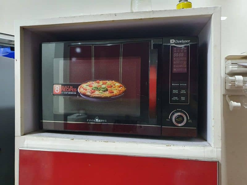 Dawlance Microwave – Slightly Used, Fully Functional & Reliable 0