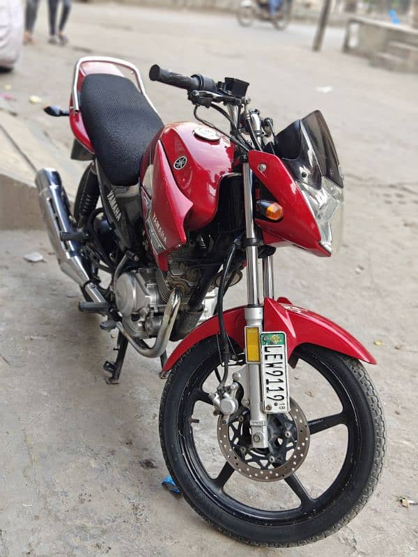 Yamaha YBR 125cc 3